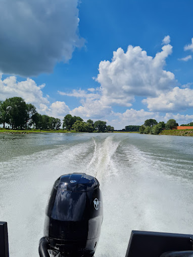 Kundenbild 16 – Angeltag mit unserem Mietboot, Angelbootvermietung Niederrhein