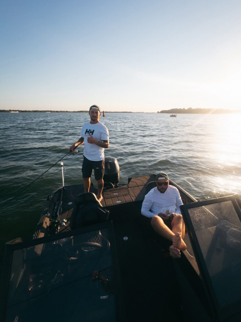 Kundenfang vom Mietboot 4 – Angelbootvermietung Niederrhein
