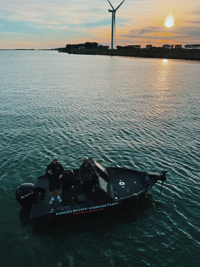 Kundenfang vom Mietboot 1 – Angelbootvermietung Niederrhein